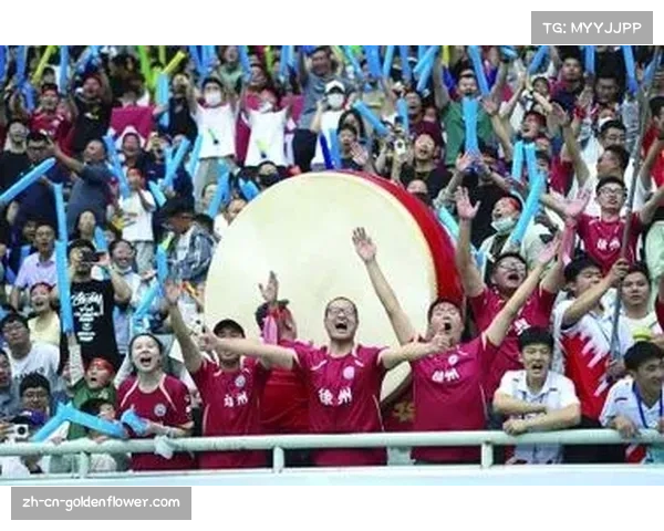 苏超四分之一决赛徐州奥体涌入三万球迷现场气氛火爆创历史新纪录