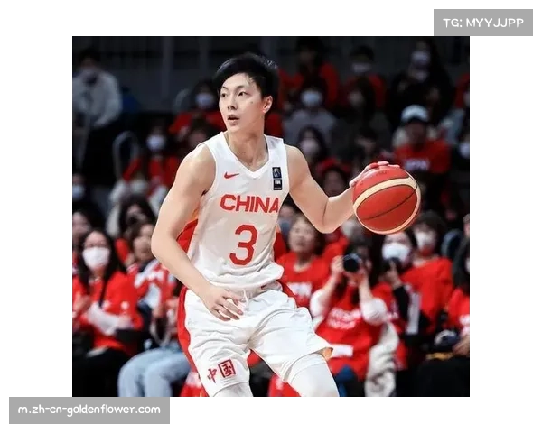 胡明轩膝盖伤势影响世预赛 广东后卫线轮换压力增大